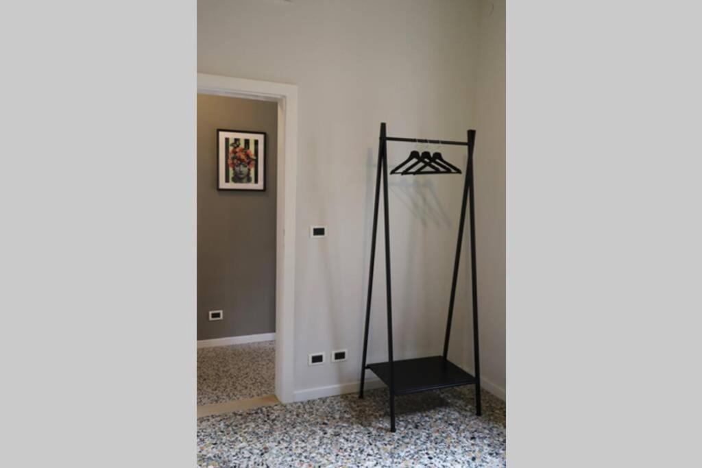 شقة La Casa In Via Della Torre مودينا المظهر الخارجي الصورة